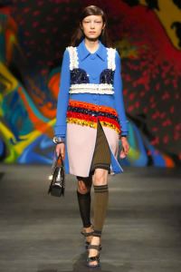 Prada-donna-estate-2014-36